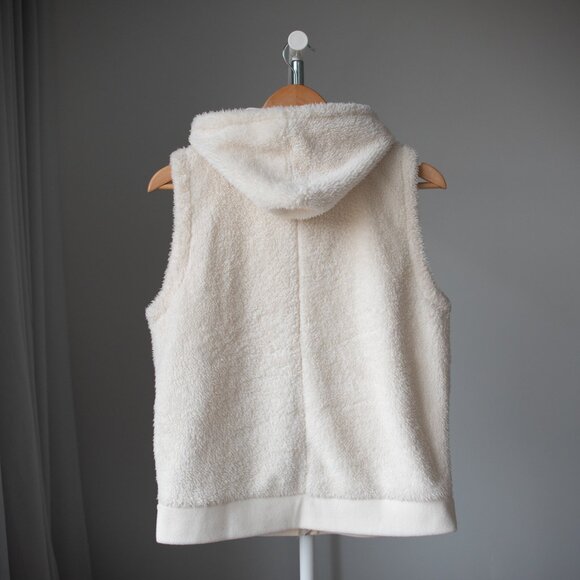 Kyodan Angel 2.0 Sherpa Vest in Ivory Size M - Picture 7 of 16